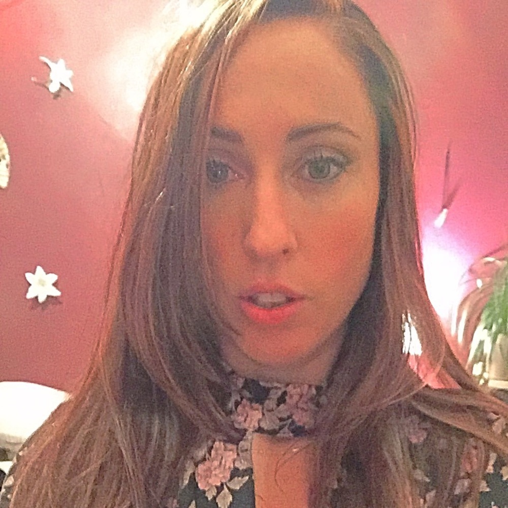 Meet your Posher, Natalie